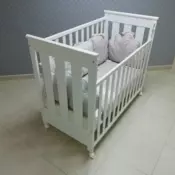 Krevetac za bebe Holly beli - deciji krevetac od drveta