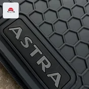 Schweizer Tipske gumene patosnice za Opel Astra J 2009 2015, Crne