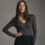 Reserved - Long-sleeve s dodatkom vune