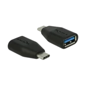 USB-A v USB-C adapter