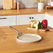 Karaca Tiganj za palacinke Swiss Crystal Almond, 25cm, Krem