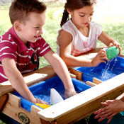 AXI otroški set za piknik, igro z vodo in peskom s senčnikom