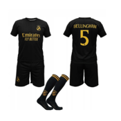 ShopJK OTROŠKI NOGOMETNI DRES S ŠTUCNI BELLINGHAM REAL MADRID - KOMPLET ČRN Rozmery: 176