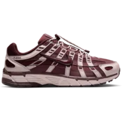 Nike Obutev P-6000