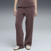 PUMA Essentials Elevated Velour Pants Women, Clothing, Raisin, L