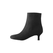 Next Gležnarji Forever Comfort® črna