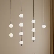 UMAGE LED-visoka svetilka Audrey, jeklena barva, 4-svetilna, O 12 cm - Dnevna soba/jedilnica - Dizajn - jeklo, opal - Kovina