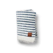 Elodie furry knit berry blue pokrivac