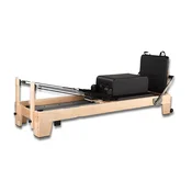 PWR Classic Wood Reformer | Profesionalni Pilates Reformer, ki navduši vsako telo in vsak studio! |