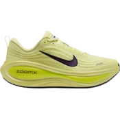Nike Tekaški copati Vomero Plus