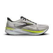 Brooks Revel 8