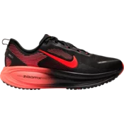 Nike Tekaški copati Vomero 18
