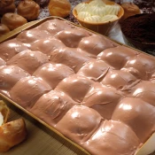 Temni kakavov profiterol zm.