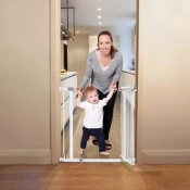 Varnostna vrata Dreambaby Ava (75 – 81 cm) kovinska bela – brez vrtanja