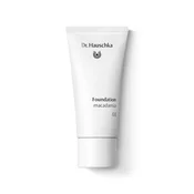Dr. Hauschka Foundation puder za vse tipe kože 30 ml odtenek 01 Macadamia