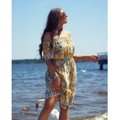 Resti Womens floral mini dress ala hiszpanka in beige