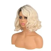 Korbi Peruka Blond Kod W92 - Kratki Kodrasti Stil