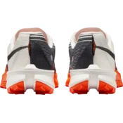 Nike Kiger 10