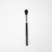 BH Cosmetics Rounded Highlighter Brush