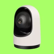 Alex E2 – notranja vrtljiva WiFi kamera