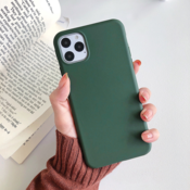 Silikonski ovitek za iPhone 15 - mat zelen