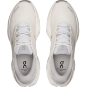 On Cloudrunner 3 Max