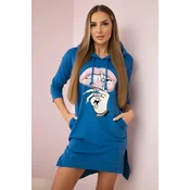 Dress with a longer back and a colorful print of purple-blue