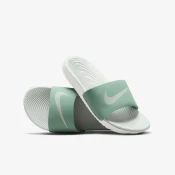 Nike Kawa