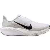 Nike Tekaški copati Pegasus 42