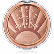 Essence Kissed By The Light highlighter, bronzer i rumenilo 10 g nijansa 02 Sun Kissed za žene