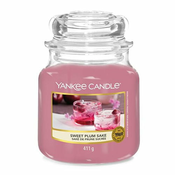Yankee Candle Sweet Plum Sake mirisna svijeca 411 g
