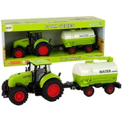 Traktor z velikim prikolico zelena kmetija
