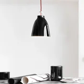 FRITZ HANSEN Caravaggio P1 sijajna črna - Dnevna soba/jedilnica - Dizajn - črna, rdeča - Kovina