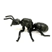Figura Crni sjajni mrav 9 cm