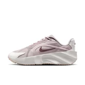 Nike Aura Edge Womens Shoes - Purple