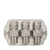 shumee Pekač Decora NUTCRACKER