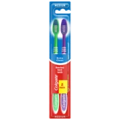 Zobna ščetka Colgate Extra Clean srednje velikosti 2 kosa.