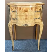 Casa Padrino baroque chest of drawers birds eye maple - Handmade solid wood bedside table in baroque style - Antique style bedside table - Side table with 2 drawers - Handmade baroque furniture