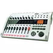 ZOOM R24 24-STEZNI snemalnik