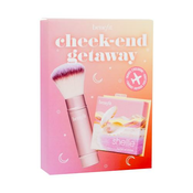 Benefit Shellie Blush Cheek-End Getaway set: rdečilo Shellie Blush 6 g + kozmetični čopič Multitasking Cheek Brush 1 kos odtenek Warm Seashell-Pink