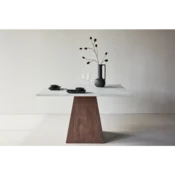 Venture Design Jedilna miza Cael 120x120x75 cm svetlo siva