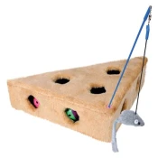 TRIXIE CAT CHEESE CORNER - 36 X 19 X 31 CM