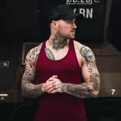 GymBeam Majica bez rukava Stringer Tank Top Burgundy