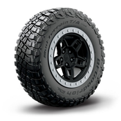 BF Goodrich Mud-Terrain T/A KM 3 ( LT35x12.50 R17 121Q POR )