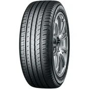Yokohama BluEarth-GT (AE51B) ( 215/55 R17 94V BluEarth)