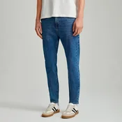 Kavbojke carrot fit