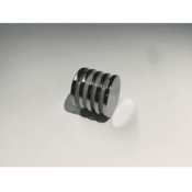 Magnet