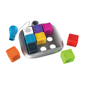 Interaktívna hra Clever Cubes Smart Smoby s 3 hrami farby a čísla Kde je žltá farba? od 24 m (anglicky, nemecky, francúzsky) SM190102W