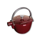 Staub Round teapot