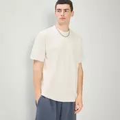 Majica sa okruglim izrezom